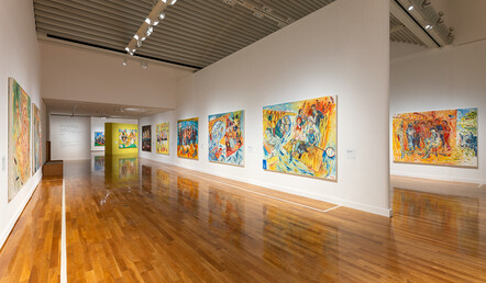 「横尾忠則 連画の河」展示風景 撮影:今井智己