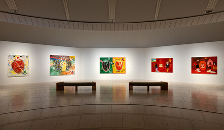 「横尾忠則 連画の河」展示風景 撮影:今井智己